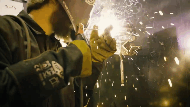 Technical Trade School Universal Technical Institute